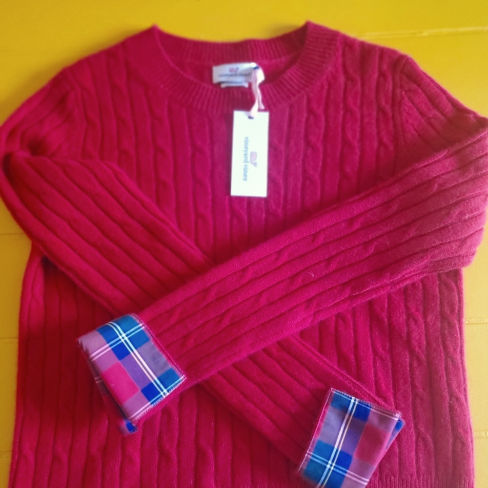 Vineyard vines cashmere sweater size small